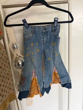 DKNY Blue Girls' Star-Embroidered Flared Jeans with Patch Insets